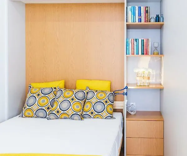 Aposentus - Cozy Marques Station Studio